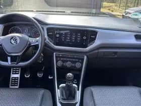 Volkswagen T-Roc TSI 110PK COMFORTLINE thumbnail 2