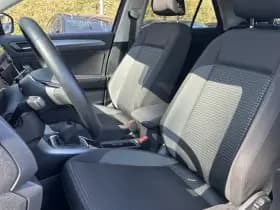 Volkswagen T-Roc TSI 110PK COMFORTLINE thumbnail 12