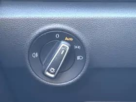 Volkswagen T-Roc TSI 110PK COMFORTLINE thumbnail 21