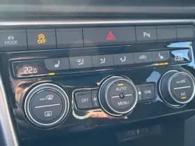 Volkswagen T-Roc TSI 110PK COMFORTLINE thumbnail 25