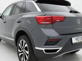 Volkswagen T-Roc TSI 110PK COMFORTLINE thumbnail 8
