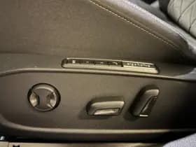 Volkswagen Golf 1.4 eHybrid 204PK DSG STYLE thumbnail 17