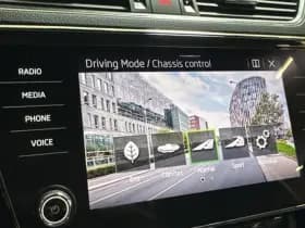 ŠKODA Superb Combi iV 218PK DSG HYBRID BUSINESS thumbnail 30