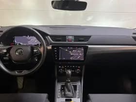 ŠKODA Superb Combi iV 218PK DSG HYBRID BUSINESS thumbnail 2