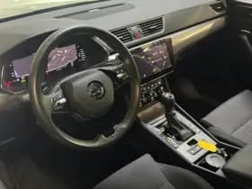 ŠKODA Superb Combi iV 218PK DSG HYBRID BUSINESS thumbnail 31