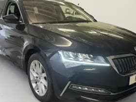 ŠKODA Superb Combi iV 218PK DSG HYBRID BUSINESS thumbnail 9