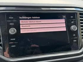 Volkswagen T-Roc 1.5 TSI 150PK DSG STYLE thumbnail 26