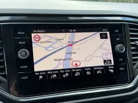 Volkswagen T-Roc 1.5 TSI 150PK DSG STYLE thumbnail 27