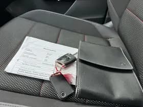 Volkswagen T-Roc 1.5 TSI 150PK DSG STYLE thumbnail 31