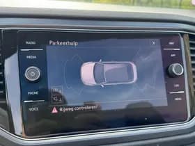 Volkswagen T-Roc Cabrio 1.5 TSI 150PK DSG R-LINE SPORT thumbnail 26