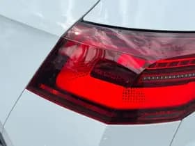 Volkswagen Golf thumbnail 13