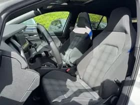 Volkswagen Golf thumbnail 19