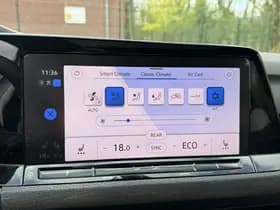 Volkswagen Golf thumbnail 31