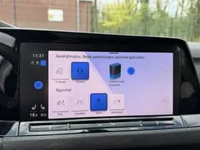 Volkswagen Golf thumbnail 32