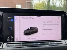 Volkswagen Golf thumbnail 45