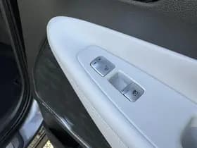 Hyundai Santa Fe thumbnail 24