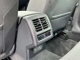 Volkswagen Golf thumbnail 13