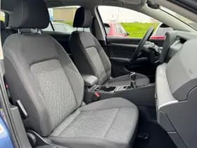 Volkswagen Golf thumbnail 16