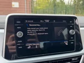 Volkswagen T-Roc thumbnail 23