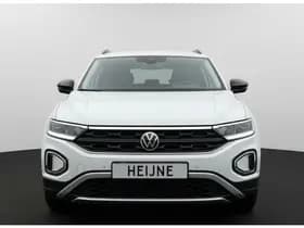 Volkswagen T-Roc thumbnail 4