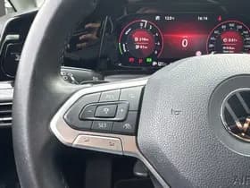Volkswagen Golf thumbnail 25