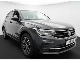 Volkswagen Tiguan thumbnail 8