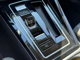 Volkswagen Golf thumbnail 26