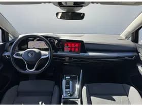 Volkswagen Golf thumbnail 2