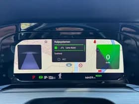 Volkswagen Golf thumbnail 21