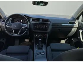 Volkswagen Tiguan thumbnail 2