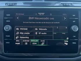 Volkswagen Tiguan thumbnail 24