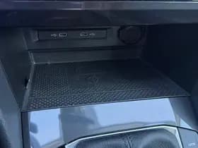 Volkswagen Tiguan thumbnail 26