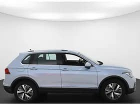 Volkswagen Tiguan thumbnail 8
