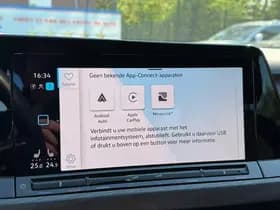 Volkswagen Golf thumbnail 34
