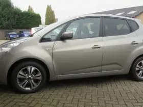 Kia Venga 1.4 CVVT DynamicPLusLine thumbnail 14