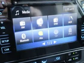 Toyota Auris 1.8 Hybrid Dynamic Go PARELMOERLAK thumbnail 11