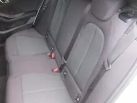 BMW 1-serie 118i Executive Edition thumbnail 6