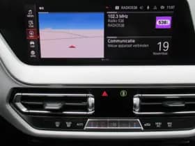 BMW 1-serie 118i Executive Edition thumbnail 10