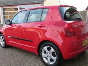 Suzuki Swift 1.5 Exclusive thumbnail 12