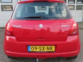 Suzuki Swift 1.5 Exclusive thumbnail 16