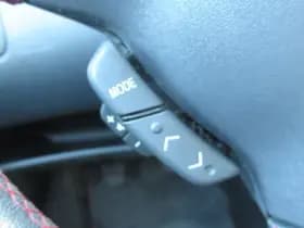 Toyota Yaris 1.0 VVT-i S-Line 36.000 KM 2e EIGENAAR thumbnail 8