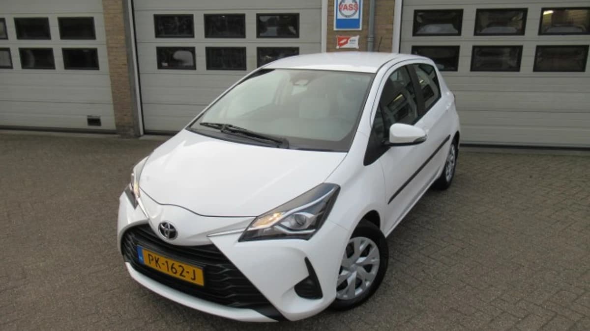 Toyota Yaris — foto 1