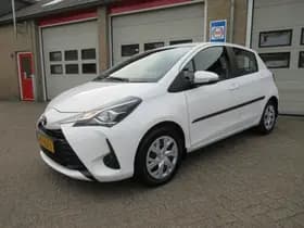Toyota Yaris thumbnail 17
