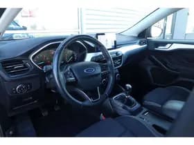 Ford Focus 1.0 EcoBoost Trend Edition Business Absolute Black thumbnail 17