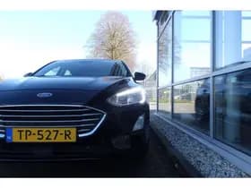 Ford Focus 1.0 EcoBoost Trend Edition Business Absolute Black thumbnail 3
