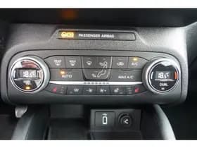 Ford Focus 1.0 EcoBoost Hybrid Trend Edition Business thumbnail 27