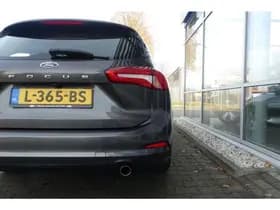 Ford Focus Wagon 1.0 EcoBoost Titanium thumbnail 4