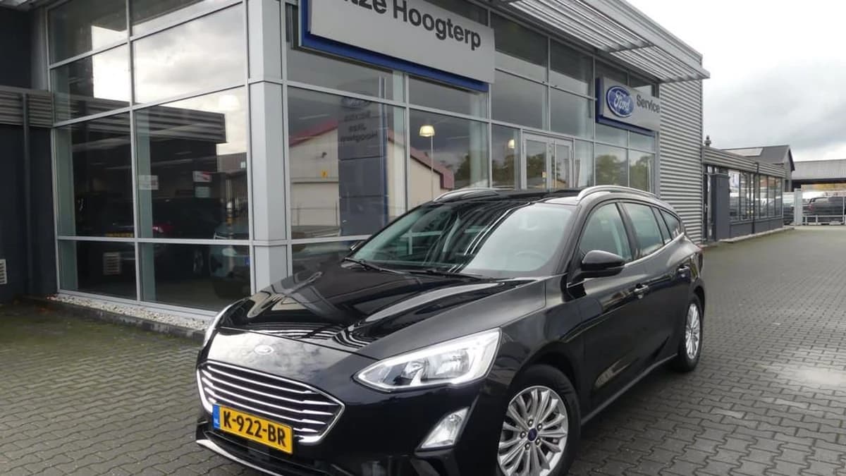 Ford Focus Wagon 1.0 EcoBoost Titanium Business — foto 1