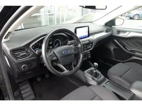 Ford Focus Wagon 1.0 EcoBoost Titanium Business thumbnail 17