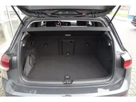 Volkswagen Golf 1.4 eHybrid Style Urano grey thumbnail 12